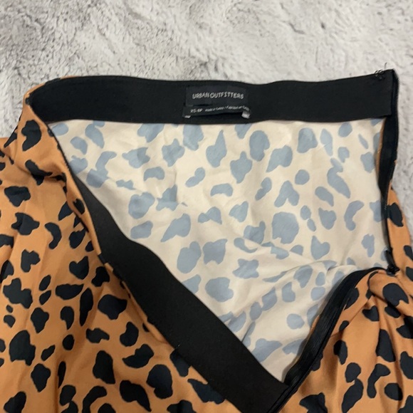Urban outfitters skirt - Picture 4 of 5